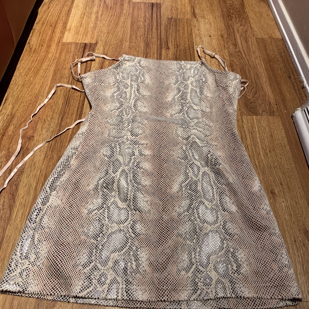 Urban outfitters dress $10 tonight only